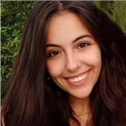 Estudiante de segundo de economía imparte clases de matemáticas para primaria. Pese a que me hubiera gustado ser profesora debido a mi empatía y conexión con los niños, por ello me encantaría dar clases de repaso . Posibilidad de impartir clases de catalá